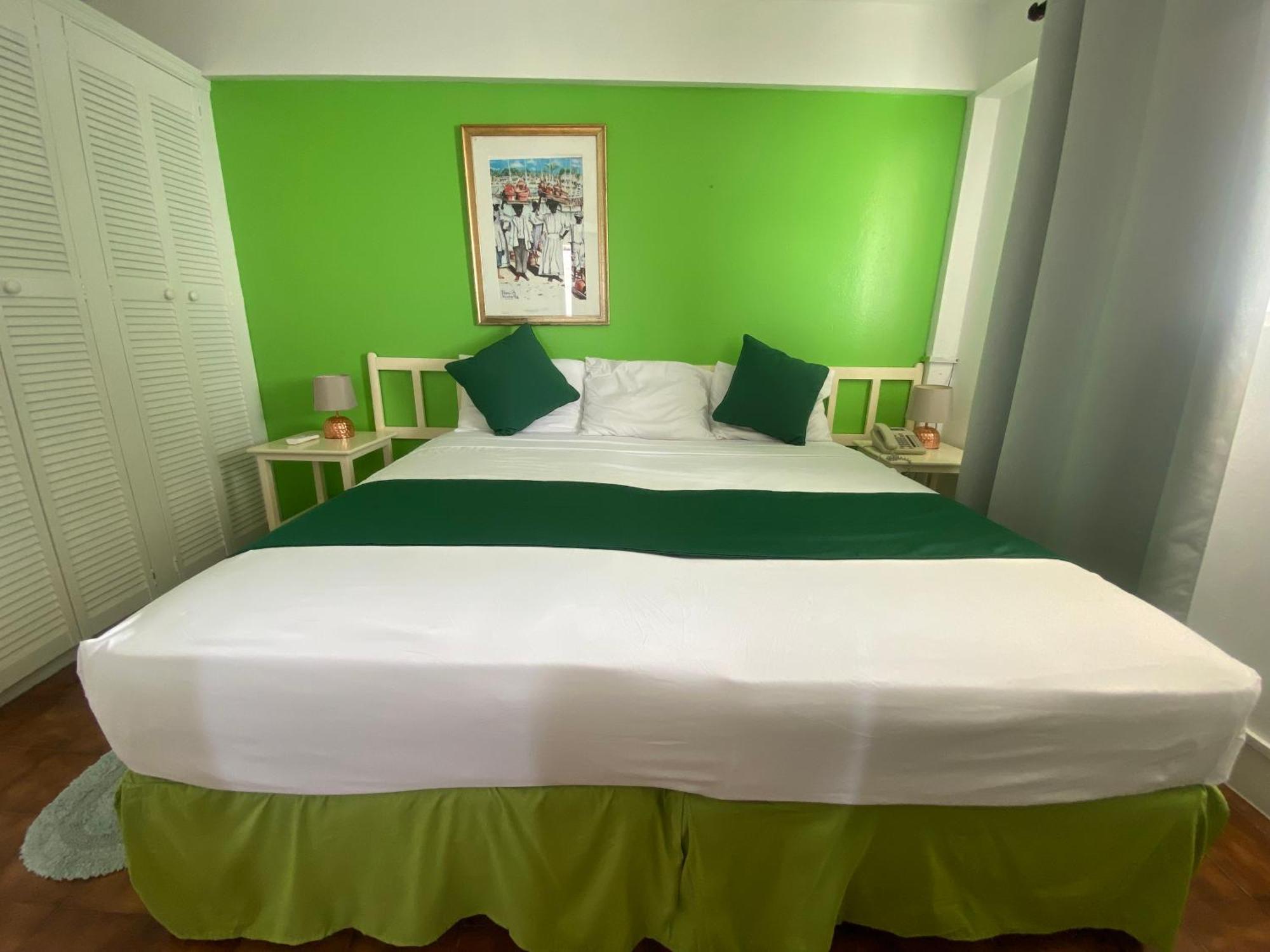Melrose Beach Apartments Inc บริดจ์ทาวน์ ห้อง รูปภาพ