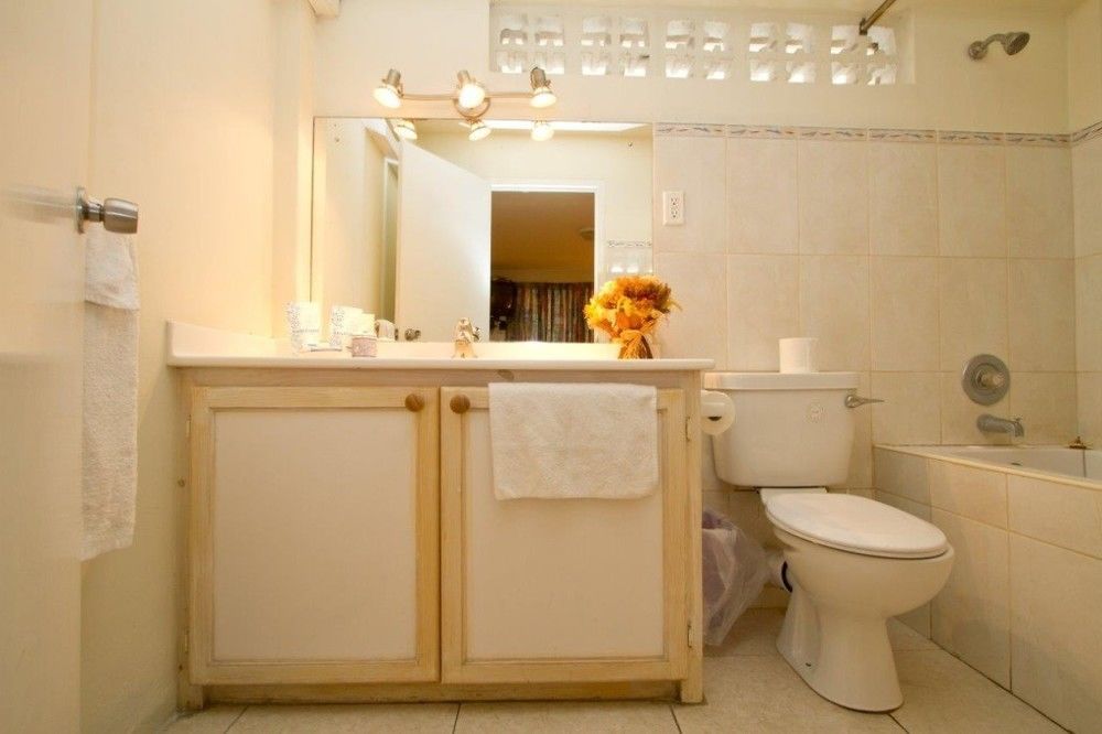 Melrose Beach Apartments Inc บริดจ์ทาวน์ ภายนอก รูปภาพ