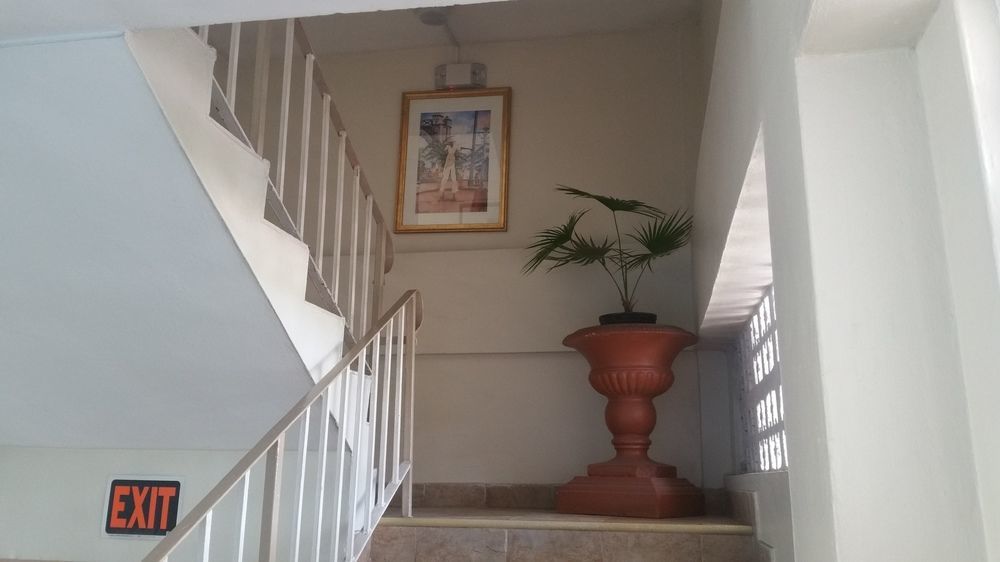 Melrose Beach Apartments Inc บริดจ์ทาวน์ ภายนอก รูปภาพ