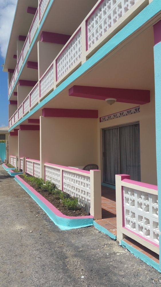 Melrose Beach Apartments Inc บริดจ์ทาวน์ ภายนอก รูปภาพ